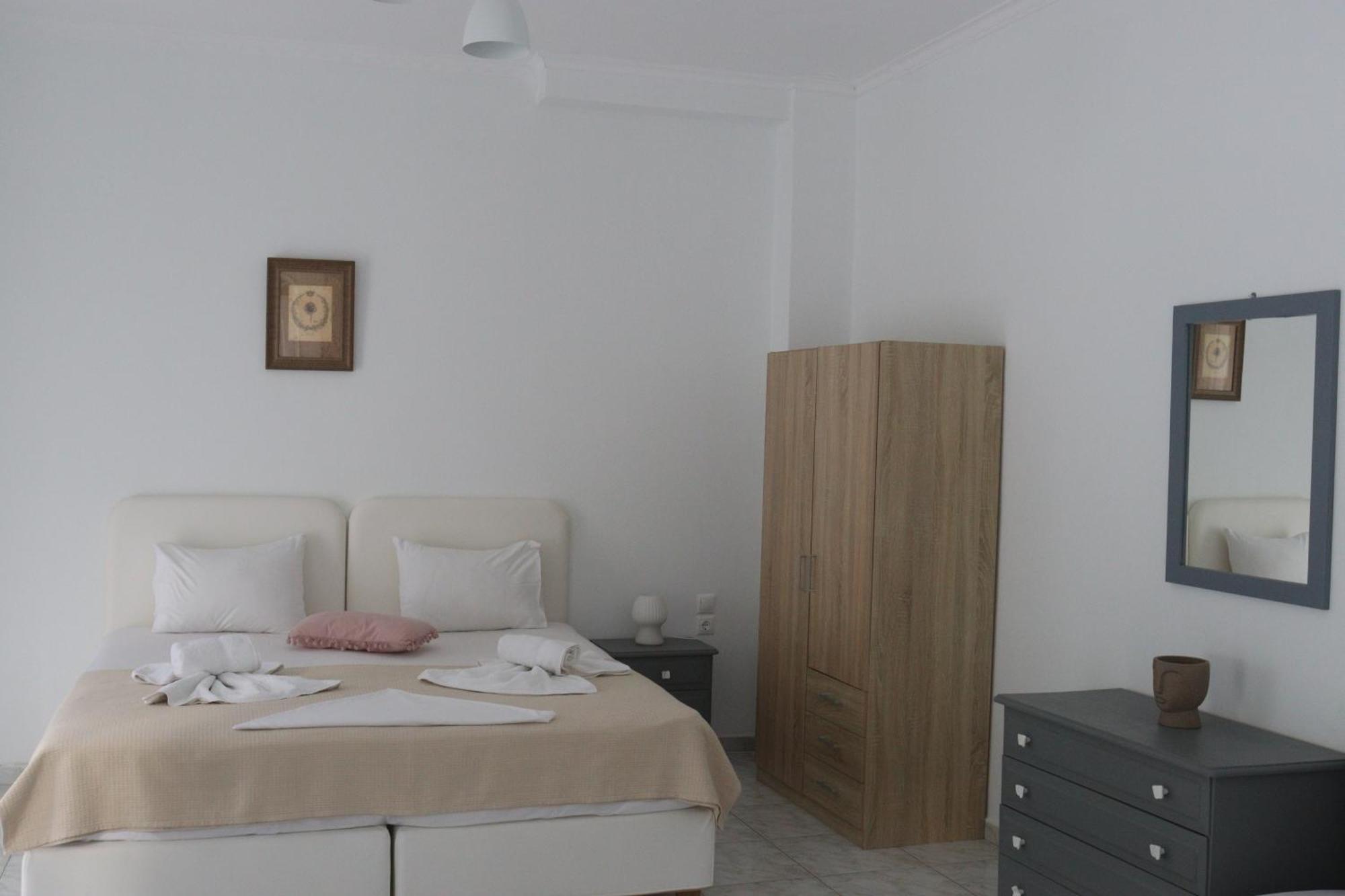 Kondilw Rooms Kalamítsi Dış mekan fotoğraf